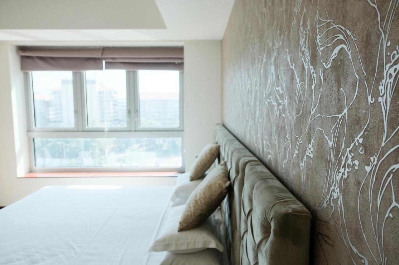 Brand New Water Front Luxury Cinnamon Suites Apartment In Heart Of Colombo City エクステリア 写真