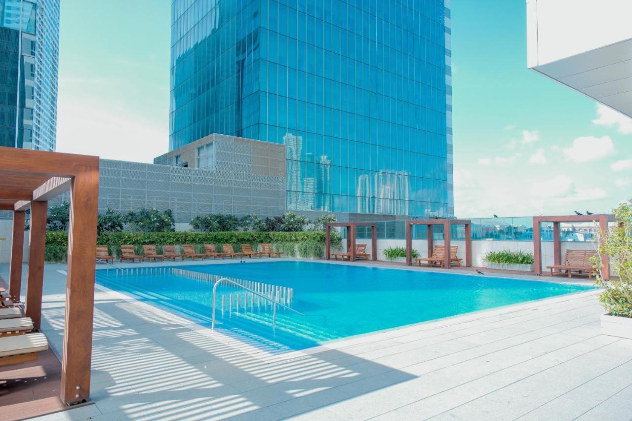 Brand New Water Front Luxury Cinnamon Suites Apartment In Heart Of Colombo City エクステリア 写真