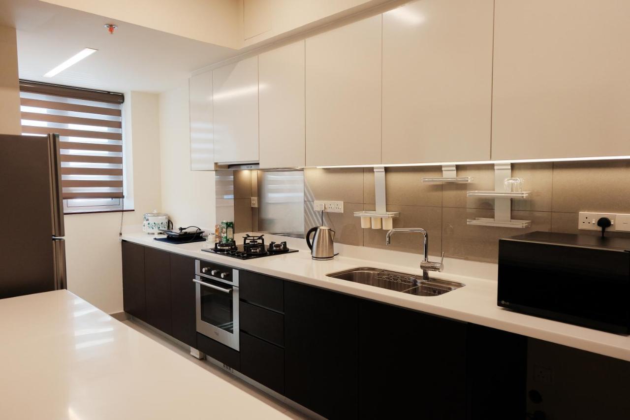 Brand New Water Front Luxury Cinnamon Suites Apartment In Heart Of Colombo City エクステリア 写真