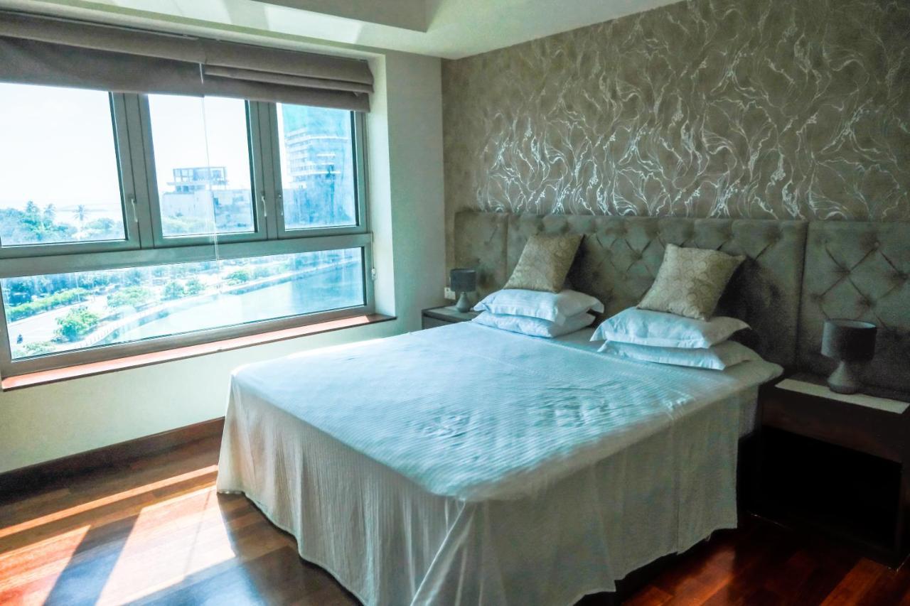 Brand New Water Front Luxury Cinnamon Suites Apartment In Heart Of Colombo City エクステリア 写真