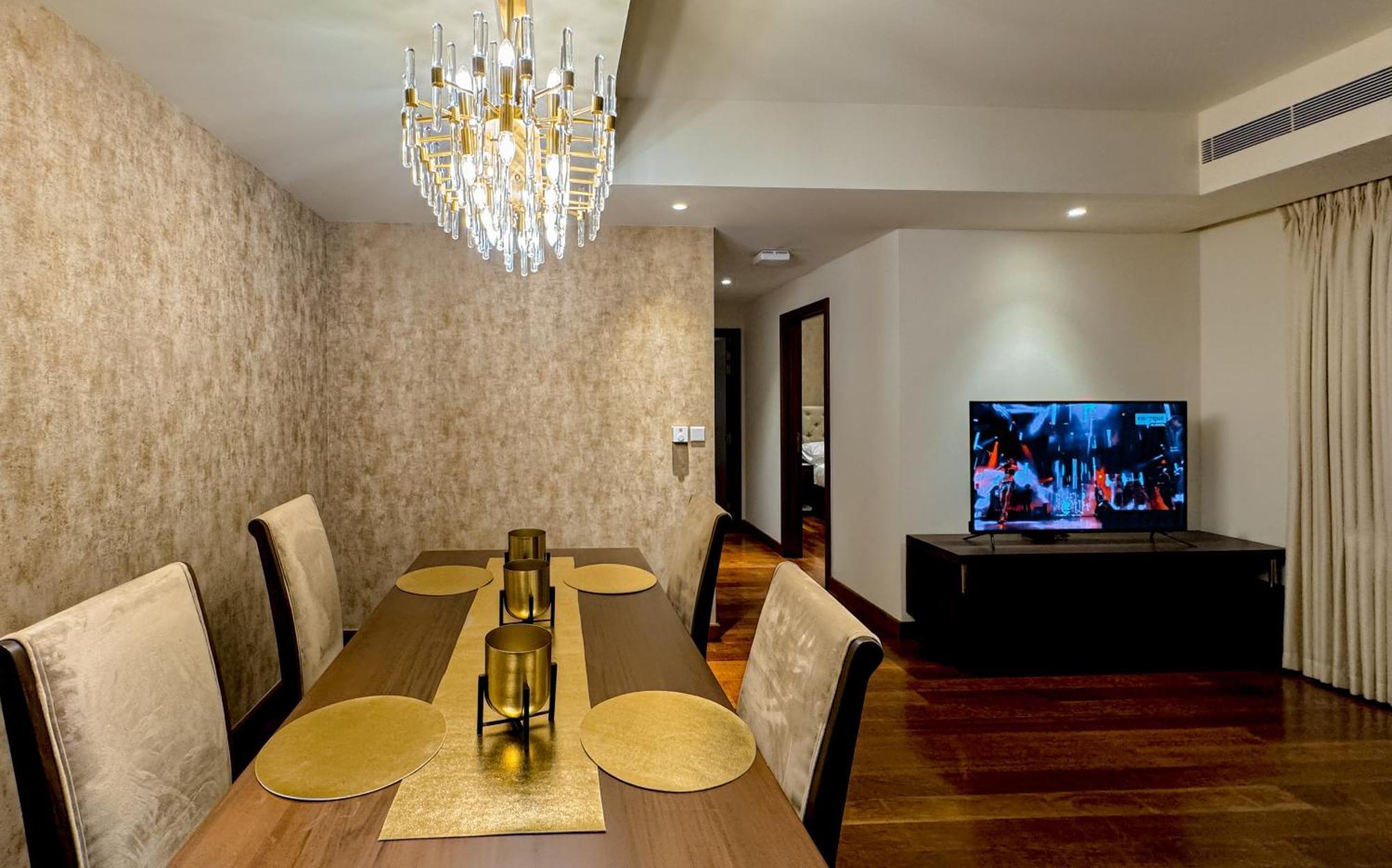 Brand New Water Front Luxury Cinnamon Suites Apartment In Heart Of Colombo City エクステリア 写真