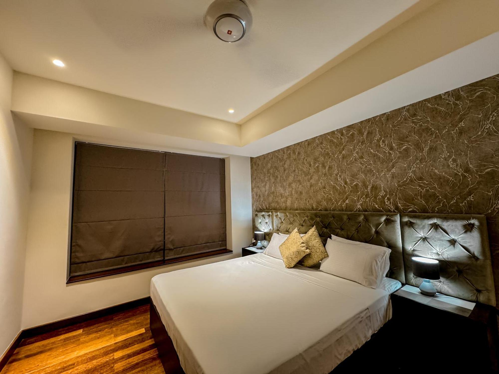 Brand New Water Front Luxury Cinnamon Suites Apartment In Heart Of Colombo City エクステリア 写真
