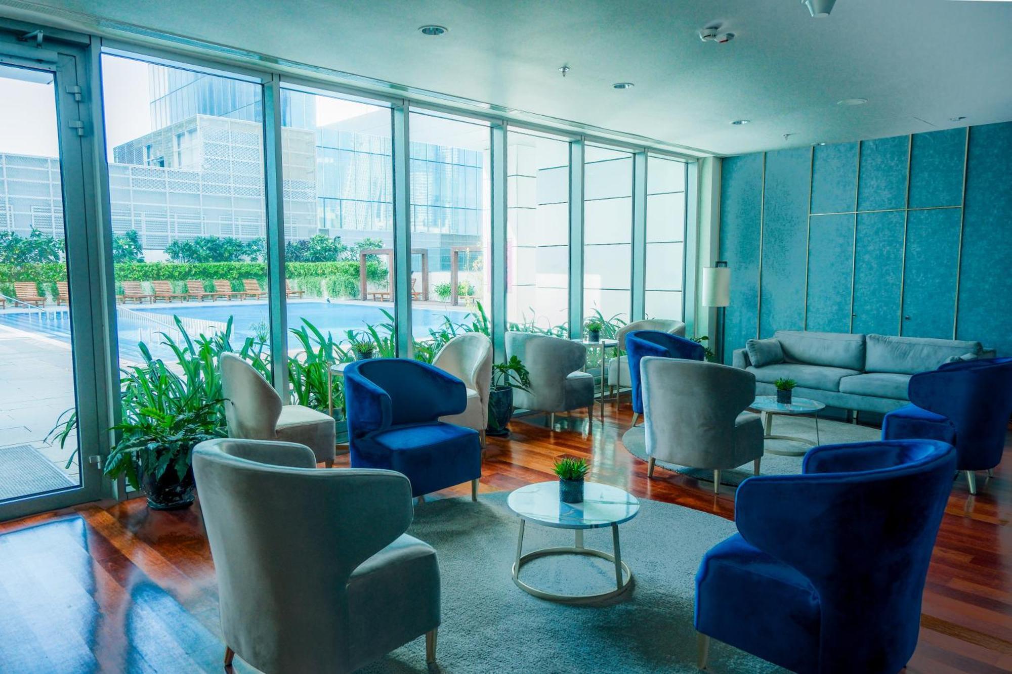 Brand New Water Front Luxury Cinnamon Suites Apartment In Heart Of Colombo City エクステリア 写真